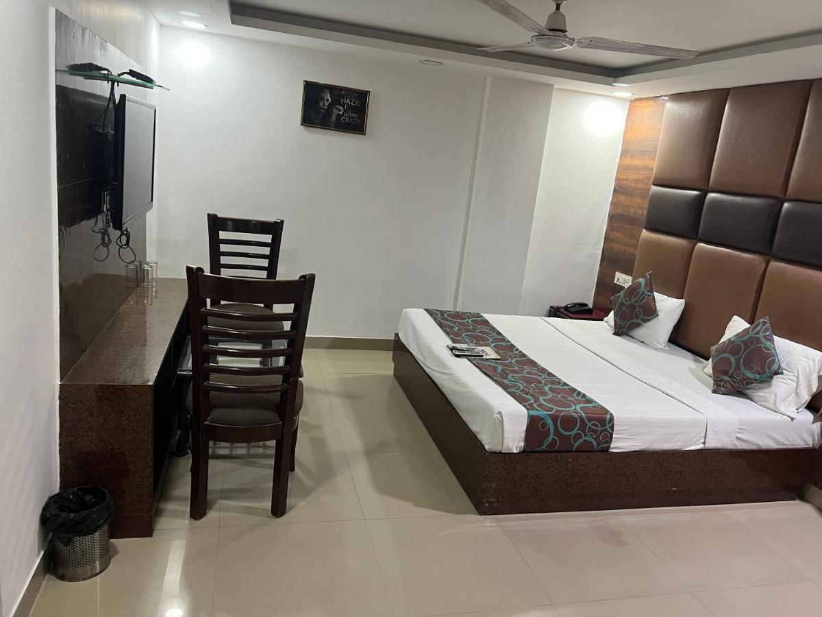 نيودلهي Hotel Le Mount Near Igi Airport المظهر الخارجي الصورة